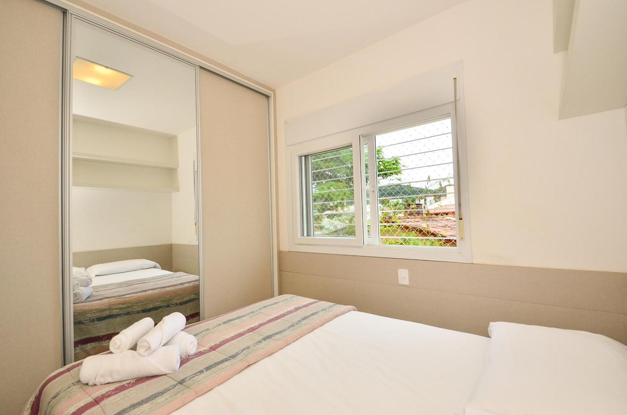 Jurere 6 A 2 Quadras Da N1705 *