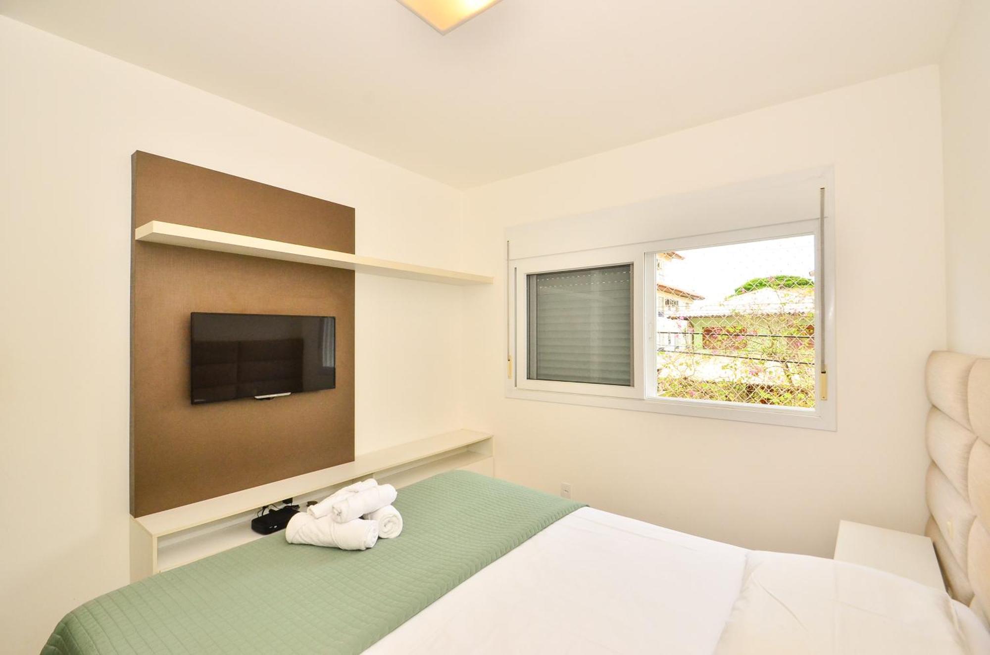 Jurere 6 A 2 Quadras Da N1705 Apartment